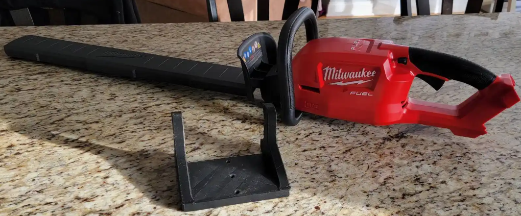 Milwaukee M18 Hedge Trimmer Wall Mount