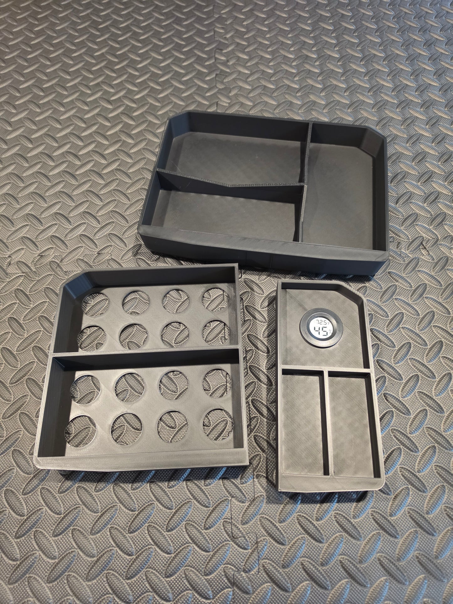 Cigar Humidor Insert With Included Hygrometer | Fits Pelican V100 Case