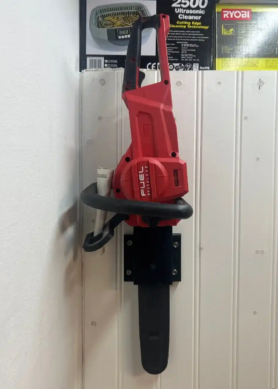 Milwaukee M18 Chainsaw Wall Mount