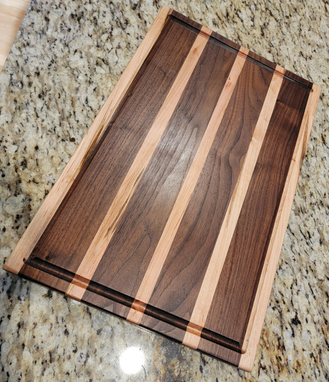 Black Walnut w/Ambrosia Maple Inlay Cutting Board